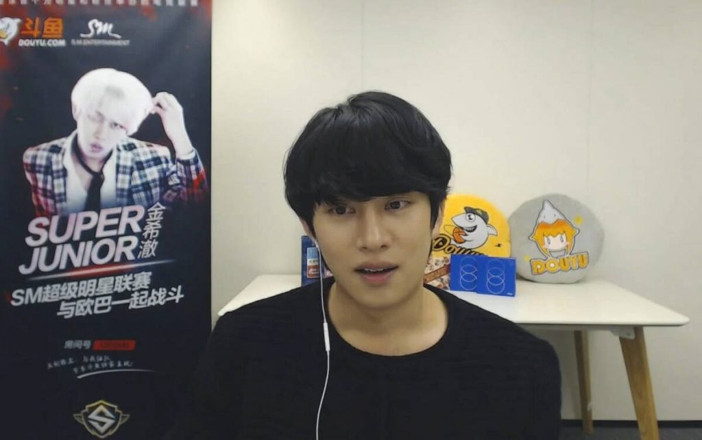 Heechul (Super Junior) là fan cứng của Liên Minh Huyền Thoại