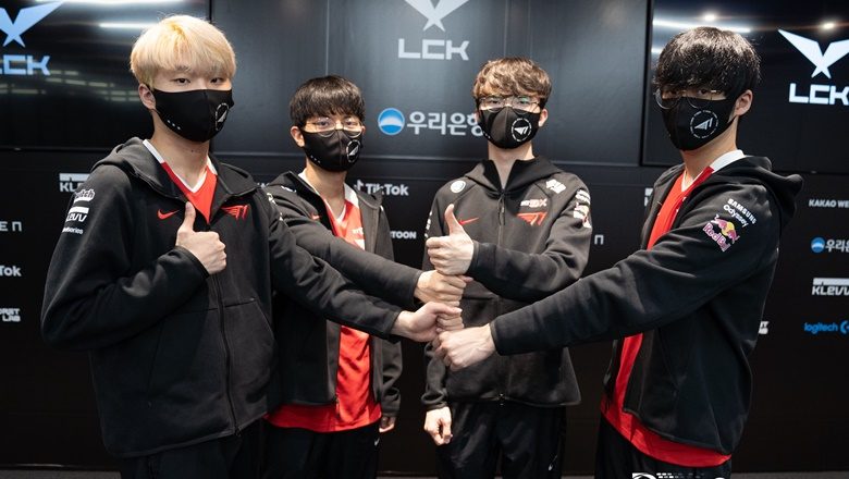 T1 vs KT LCK mùa hè 2021